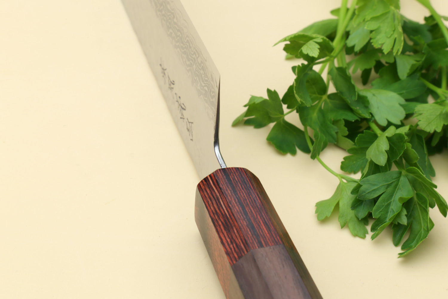 Santoku VG-10 Damasco 180 mm view 5